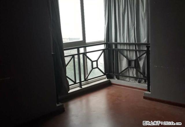 众鑫广场 三室两厅 简装 空2 热 办公装修 3800元 - 房屋出租 - 房屋租售 - 湖州分类信息 - 湖州28生活网 huzhou.28life.net